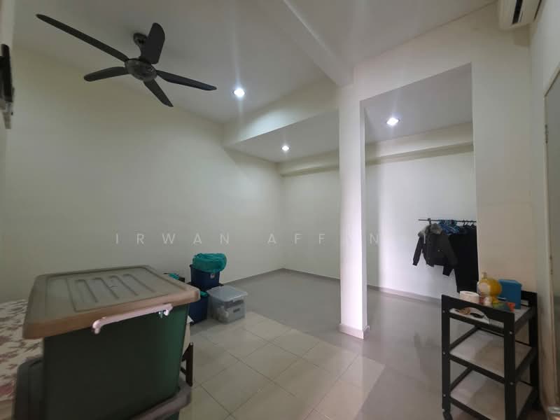 Rumah Kluster untuk Dijual di Bandar Saujana Putra (Tanjong Duabelas) - Irwan Affandi - Interior - PropertyGuru.com.my
