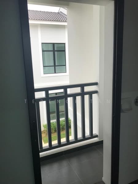 Rumah Kluster untuk Dijual di Kota Masai (Pasir Gudang) - Terence Tan - Balcony - PropertyGuru.com.my