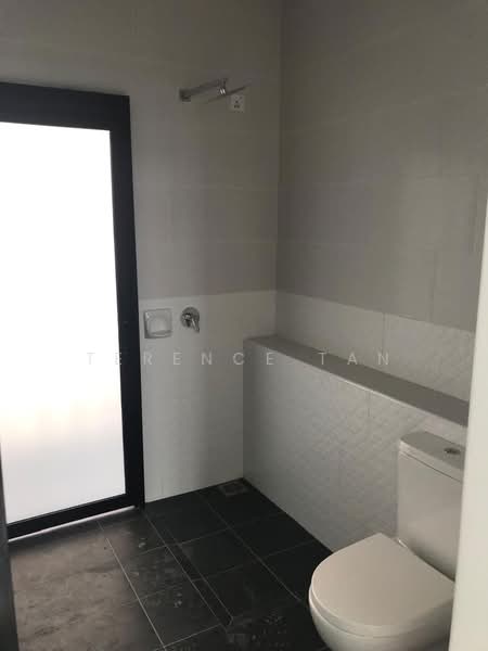 Rumah Kluster untuk Dijual di Kota Masai (Pasir Gudang) - Terence Tan - Bathroom - PropertyGuru.com.my