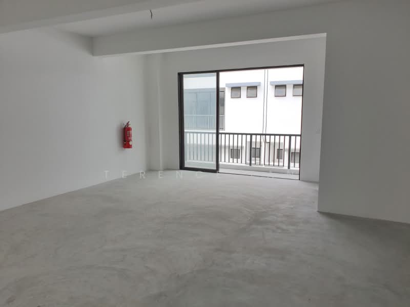 Shop / Office untuk Disewa di Taman Kota Masai (Pasir Gudang) - Terence Tan - Balcony - PropertyGuru.com.my