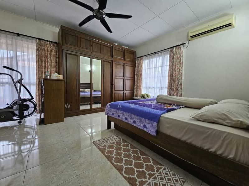 Semi-Detached House for Sale in Taman Setia Balakong (Balakong) - William Lim - Bedroom - PropertyGuru.com.my