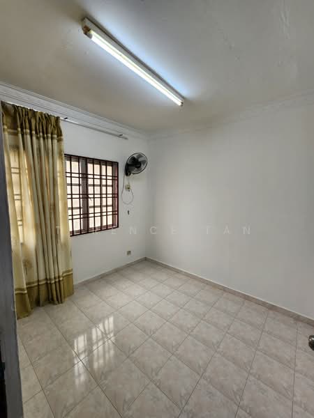 Rumah Flat untuk Disewa di Bandar Baru Permas Jaya - Terence Tan - PropertyGuru.com.my