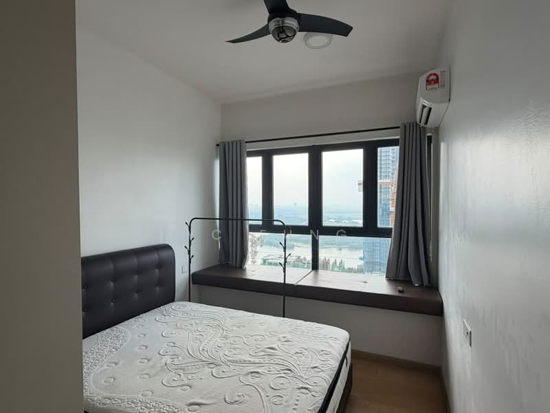 Condominium for Rent at Amberside @ Country Garden Danga Bay - YC Fung - Bedroom - PropertyGuru.com.my