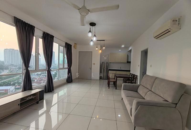 Kediaman Servis untuk Dijual di Court 28 - Ms Lau. - Living Room - PropertyGuru.com.my