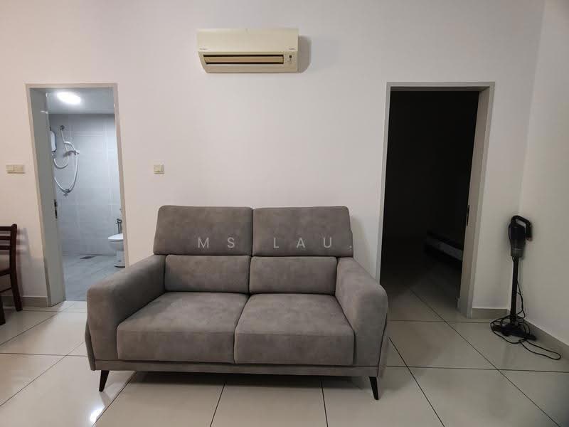 Kediaman Servis untuk Dijual di Court 28 - Ms Lau. - Living Room - PropertyGuru.com.my