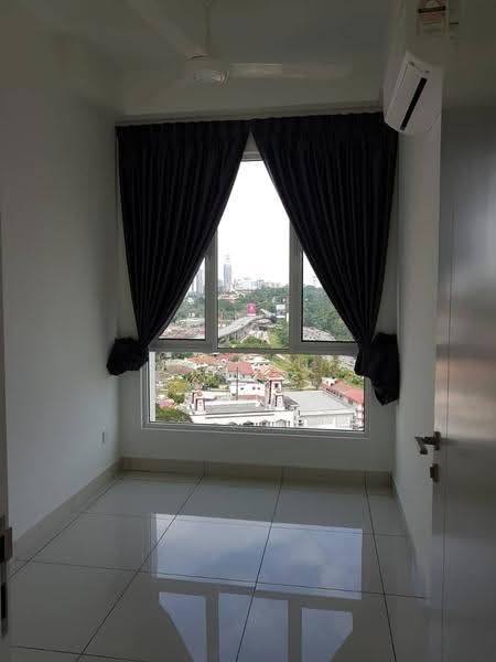 Kediaman Servis untuk Dijual di Court 28 - Ms Lau. - View - PropertyGuru.com.my