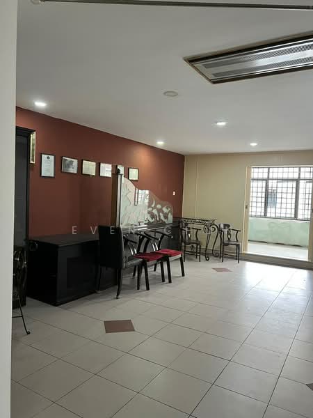 Shop / Office untuk Disewa di Bandar Baru Permas Jaya (Permas Jaya) - Even Chun - PropertyGuru.com.my