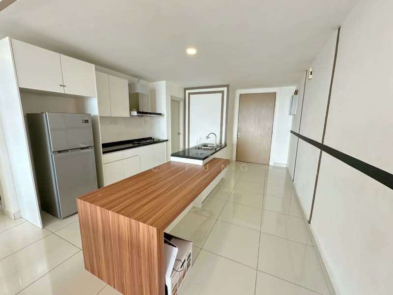 Service Residence for Rent at Southkey Mosaic - YC Fung - Kitchen - PropertyGuru.com.my