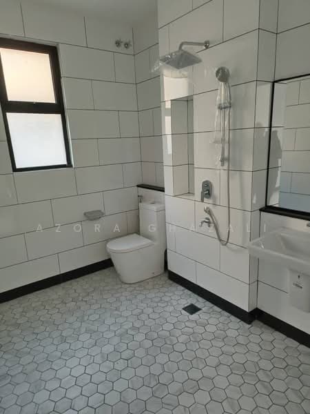 Rumah Berkembar untuk Dijual di Elmina (Shah Alam) - Azora Ghazali - PropertyGuru.com.my