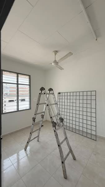 2-storey Terraced House for Rent in Taman Molek (Johor Bahru) - YC Fung - Interior - PropertyGuru.com.my
