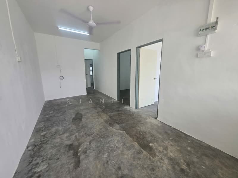 1-storey Terraced House for Rent in Kluang (Johor) - Shanel Tee - Interior - PropertyGuru.com.my