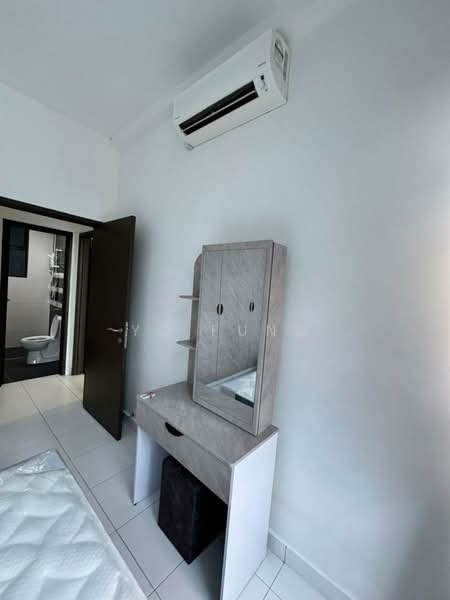 Pangsapuri untuk Disewa di Seri Austin Residence (Pangsapuri Seri Austin) - YC Fung - Bedroom - PropertyGuru.com.my