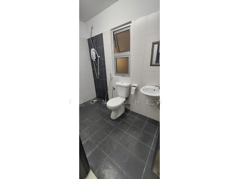 Service Residence for Rent at Saville @ Kajang - Eson Chew - Bathroom - PropertyGuru.com.my