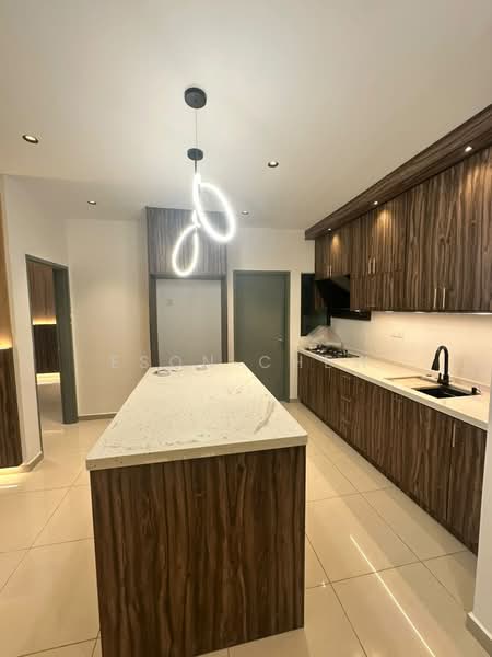 Kediaman Servis untuk Disewa di Parkland Residence - Eson Chew - PropertyGuru.com.my