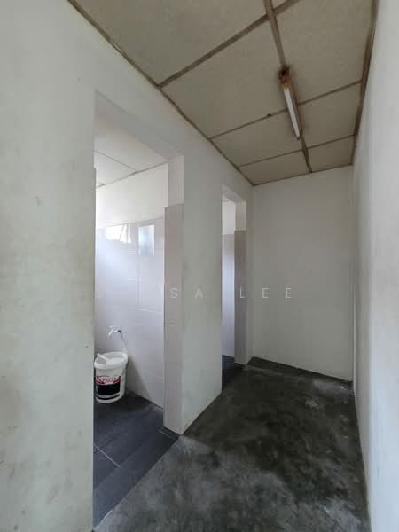 Shop for Sale in Kulai (Johor) - Sausa Lee - Interior - PropertyGuru.com.my
