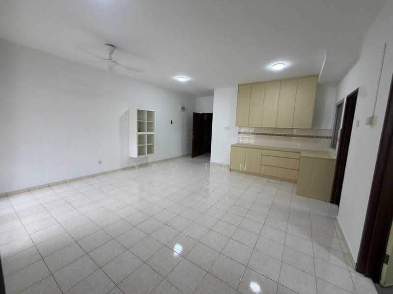Pangsapuri untuk Dijual di Bayu Puteri - Yao Tan - Kitchen - PropertyGuru.com.my
