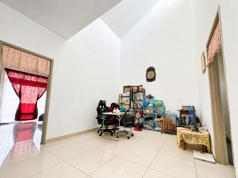 Rumah Teres 2-Tingkat untuk Dijual di Taman Nusa Idaman (Iskandar Puteri (Nusajaya)) - Tuxton Phiong - Study - PropertyGuru.com.my