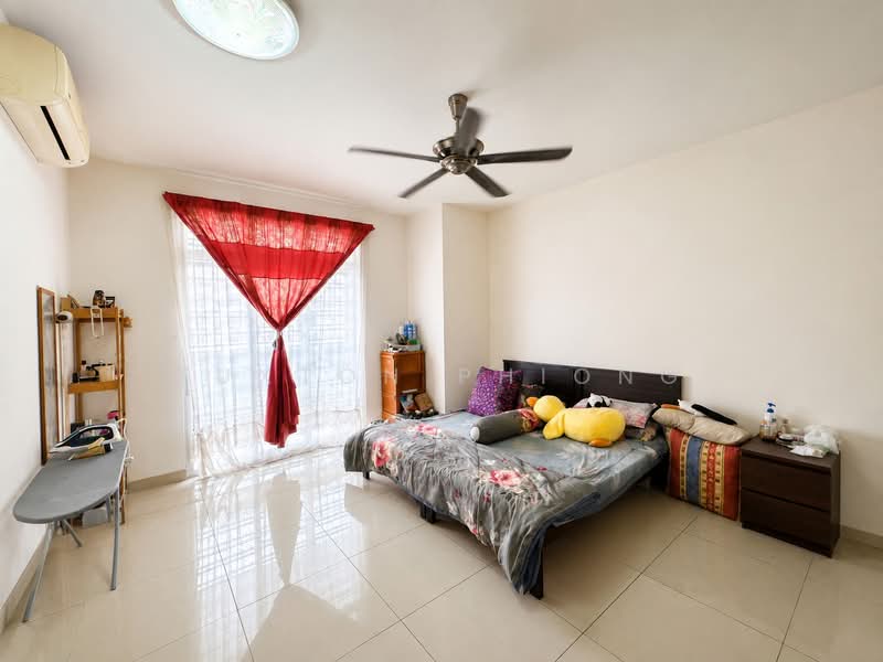 Rumah Teres 2-Tingkat untuk Dijual di Taman Nusa Idaman (Iskandar Puteri (Nusajaya)) - Tuxton Phiong - Bedroom - PropertyGuru.com.my