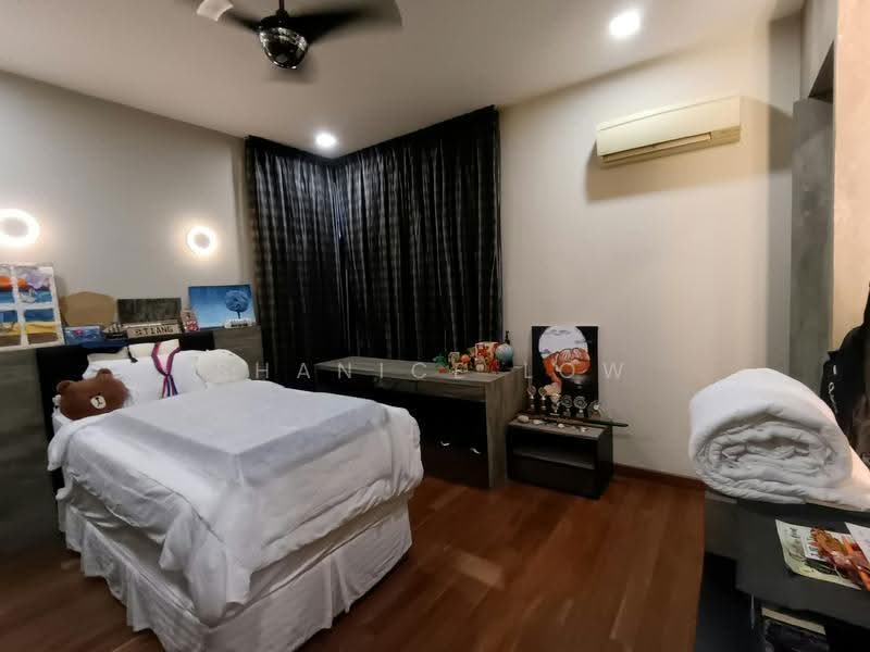 Rumah Berkembar untuk Dijual di Puchong (Selangor) - Shanice Low - Bedroom - PropertyGuru.com.my