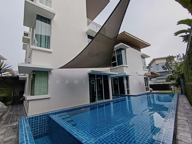 Rumah Berkembar untuk Dijual di Puchong (Selangor) - Shanice Low - Exterior - PropertyGuru.com.my