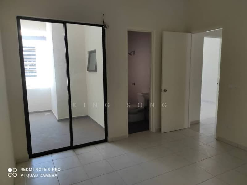 2.5-storey Terraced House for Sale in Taman Ozana Impian (Bukit Katil) - King Song - Interior - PropertyGuru.com.my