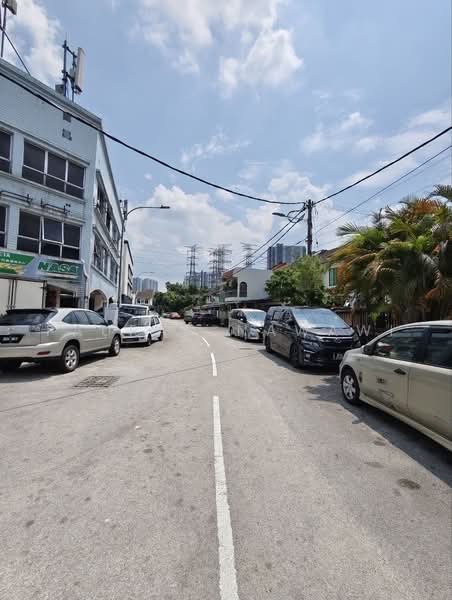 2-storey Terraced House for Sale in Jinjang (Kuala Lumpur) - Fauran Nawawi - PropertyGuru.com.my