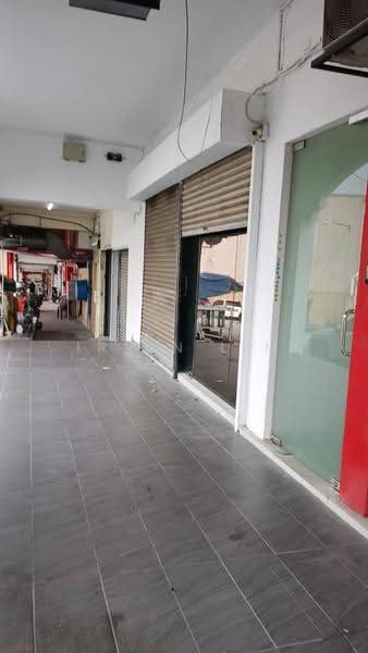 Shop / Office untuk Disewa di Desa Petaling (Kuala Lumpur) - Irvin Lim - Exterior - PropertyGuru.com.my