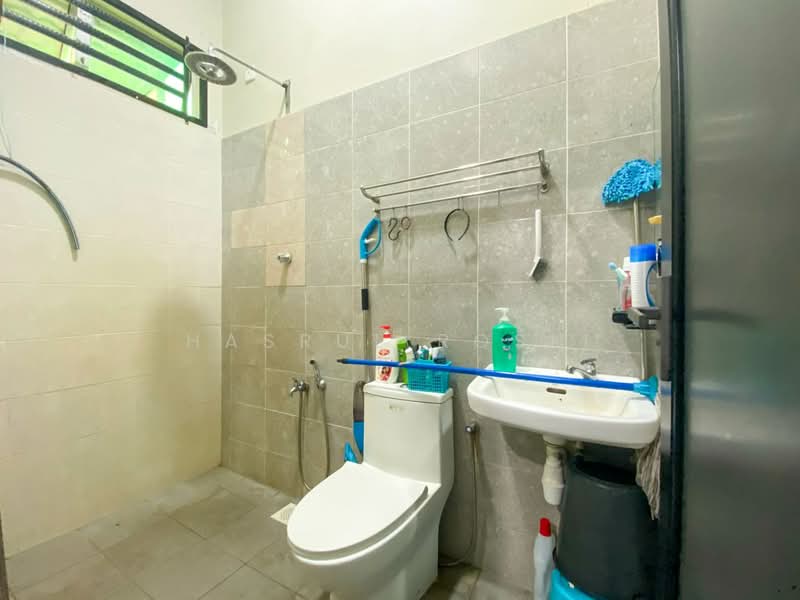 Rumah Teres 2-Tingkat untuk Dijual di Alor Setar (Kedah) - Hasrul Rosli - Bathroom - PropertyGuru.com.my