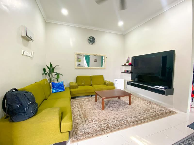 Rumah Teres 2-Tingkat untuk Dijual di Alor Setar (Kedah) - Hasrul Rosli - Living Room - PropertyGuru.com.my