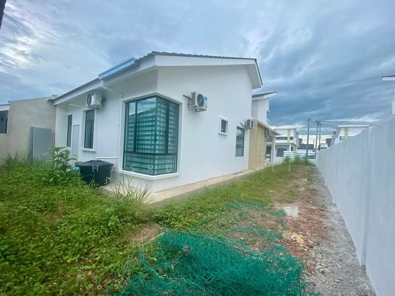 Semi-Detached House for Sale in Derga (Kedah) - Hasrul Rosli - Exterior - PropertyGuru.com.my