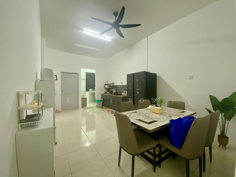 Semi-Detached House for Sale in Derga (Kedah) - Hasrul Rosli - Dining Room - PropertyGuru.com.my