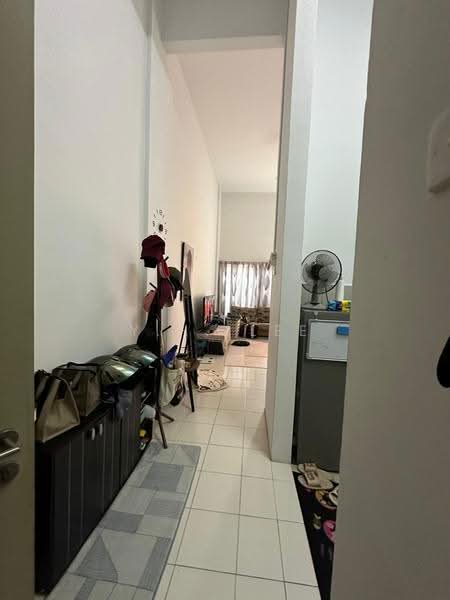 Apartment for Rent at Pangsapuri Mampu Milik (Pangsapuri Serai Wangi) - Y.H. Lee - Corridor - PropertyGuru.com.my