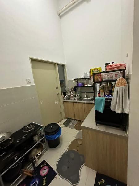Apartment for Rent at Pangsapuri Mampu Milik (Pangsapuri Serai Wangi) - Y.H. Lee - Kitchen - PropertyGuru.com.my