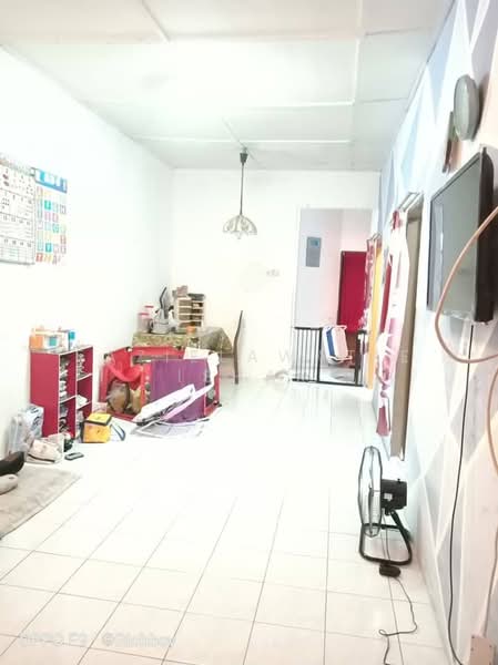 1-storey Terraced House for Sale in Pekan (Pahang) - Fazielawatie Ishak - Living Room - PropertyGuru.com.my