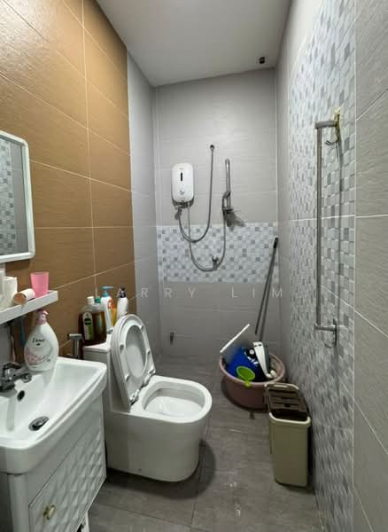 Apartment for Sale at Sri Aman Block C (Sri Aman Block 1 & 3) - Larry Lim - PropertyGuru.com.my