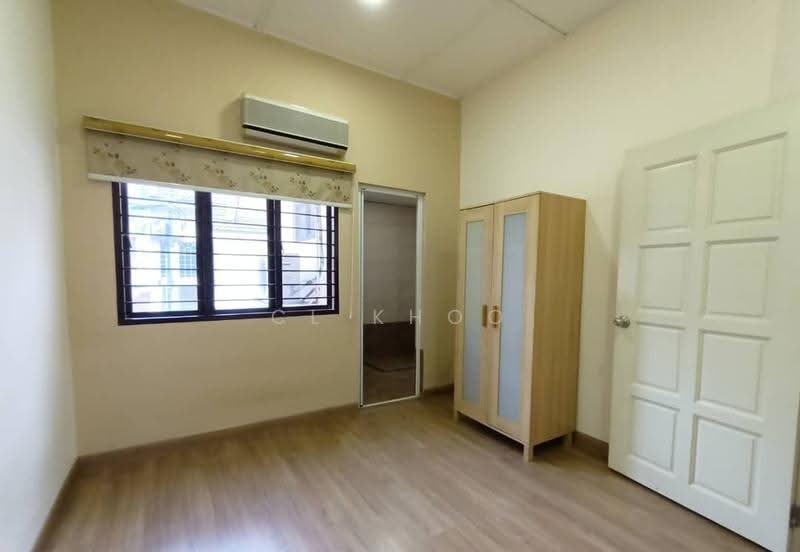 2-storey Terraced House for Sale in BANDAR PUCHONG JAYA (Puchong) - Cl Khoo - Bedroom - PropertyGuru.com.my