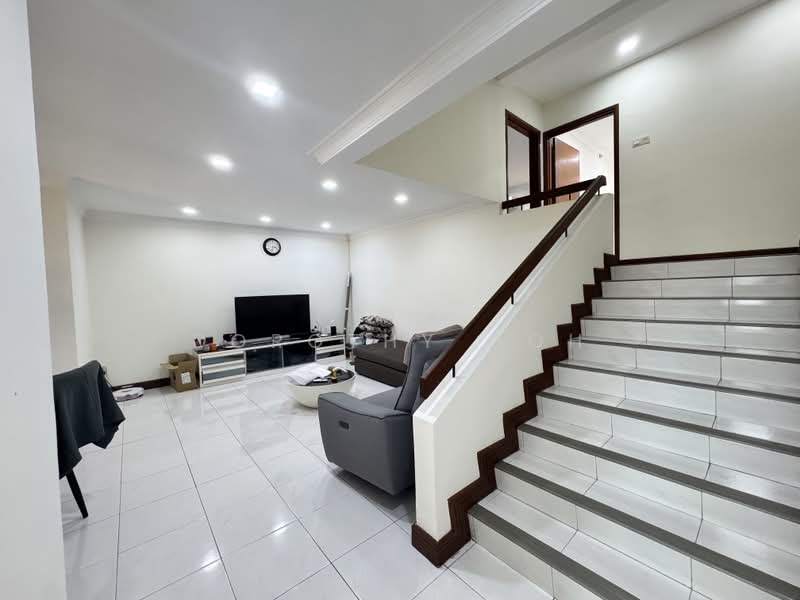 Rumah Teres 2-Tingkat untuk Dijual di Taman Pelangi (Johor Bahru) - Dorothy Goh - PropertyGuru.com.my