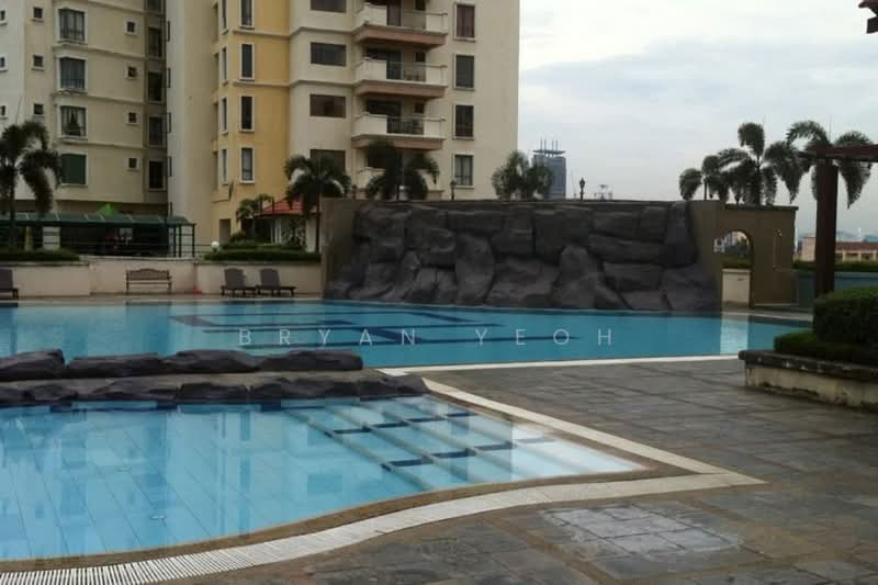 Kondominium untuk Disewa di Gurney Heights - Bryan Yeoh - Exterior - PropertyGuru.com.my
