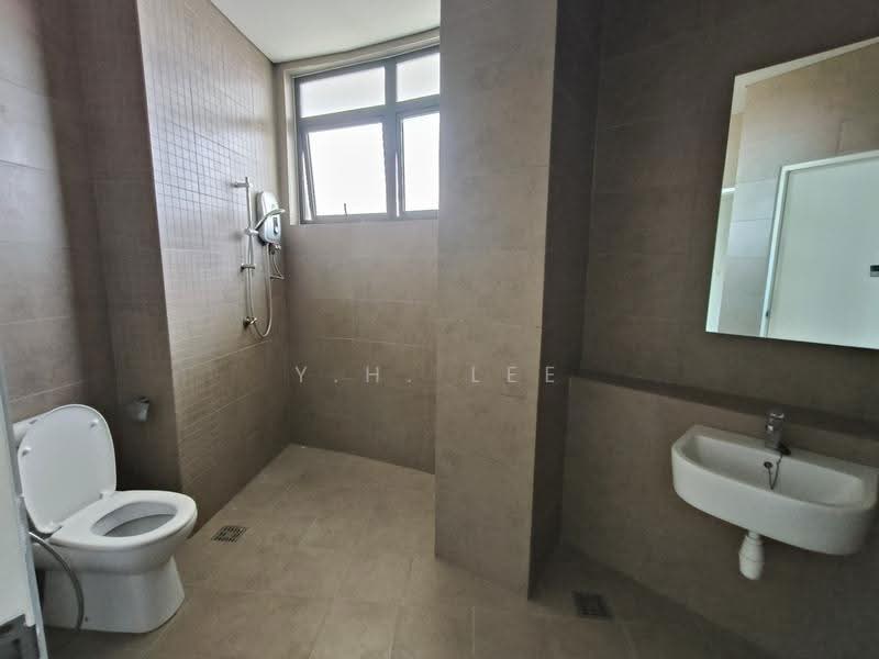 Condominium for Sale at O2 Residence - Y.H. Lee - Bathroom - PropertyGuru.com.my