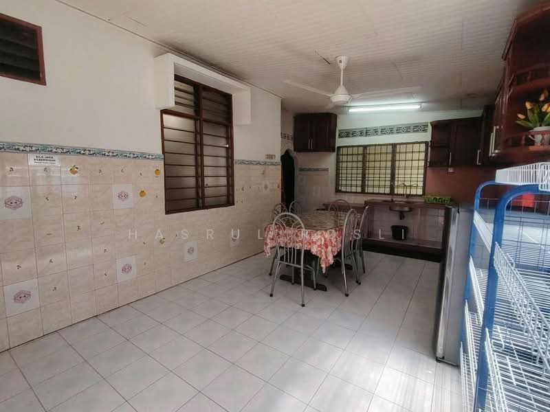 Rumah Berkembar untuk Dijual di Sungai Petani (Kedah) - Hasrul Rosli - Kitchen - PropertyGuru.com.my