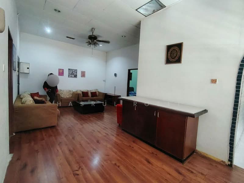 Rumah Berkembar untuk Dijual di Sungai Petani (Kedah) - Hasrul Rosli - Living Room - PropertyGuru.com.my