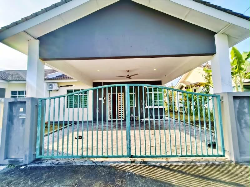 Semi-Detached House for Sale in Taman Kempadang Makmur (Kuantan) - Herman Sazwan Nor Rahim - Exterior - PropertyGuru.com.my