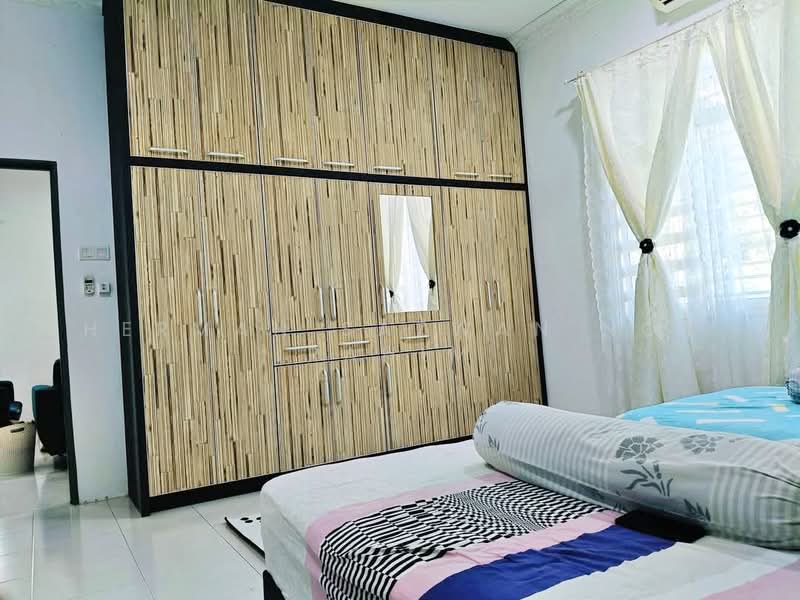 Semi-Detached House for Sale in Taman Kempadang Makmur (Kuantan) - Herman Sazwan Nor Rahim - Bedroom - PropertyGuru.com.my