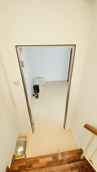 Townhouse for Sale in Taman Sungai Besi Indah (Seri Kembangan) - Erin Yusof - Interior - PropertyGuru.com.my