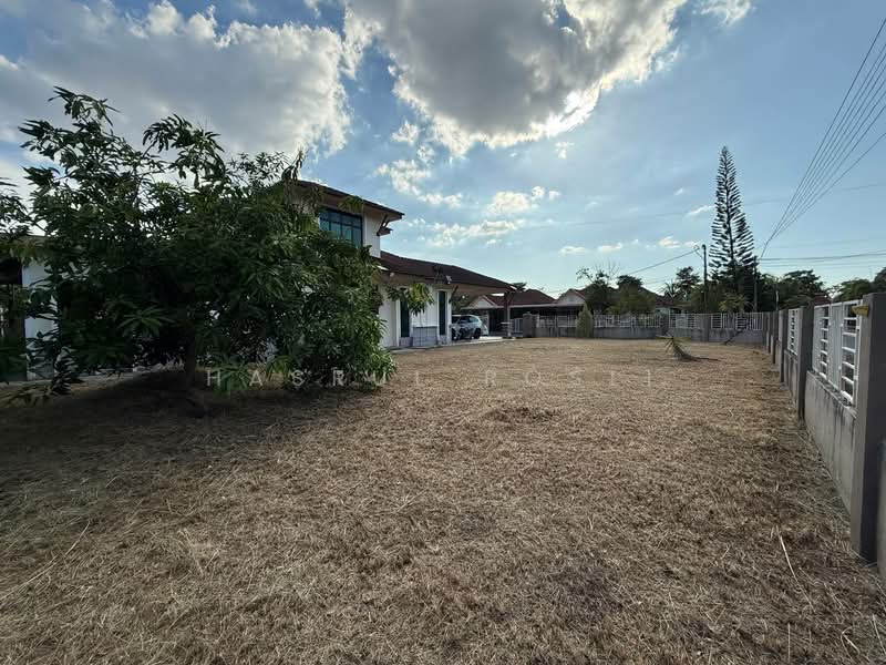 Bungalow House for Sale in Bandar Aman Jaya (Sungai Petani) - Hasrul Rosli - Exterior - PropertyGuru.com.my