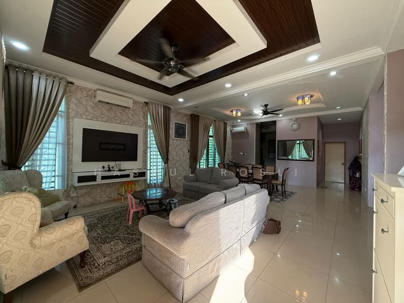 Bungalow House for Sale in Bandar Aman Jaya (Sungai Petani) - Hasrul Rosli - Living Room - PropertyGuru.com.my