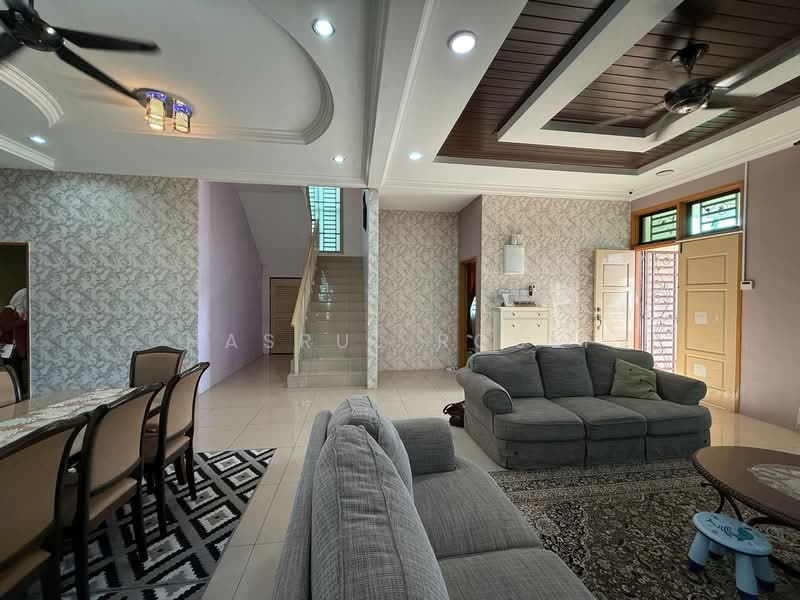 Bungalow House for Sale in Bandar Aman Jaya (Sungai Petani) - Hasrul Rosli - Living Room - PropertyGuru.com.my