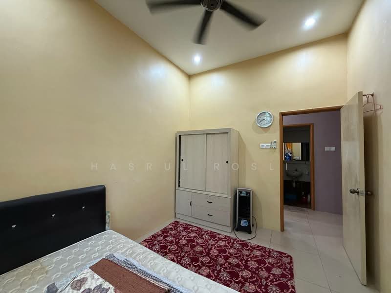 Bungalow House for Sale in Bandar Aman Jaya (Sungai Petani) - Hasrul Rosli - Bedroom - PropertyGuru.com.my
