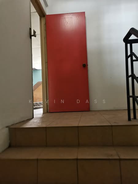 Shop / Office untuk Dijual di Seksyen 27 (Shah Alam) - Kevin Dass - Corridor - PropertyGuru.com.my