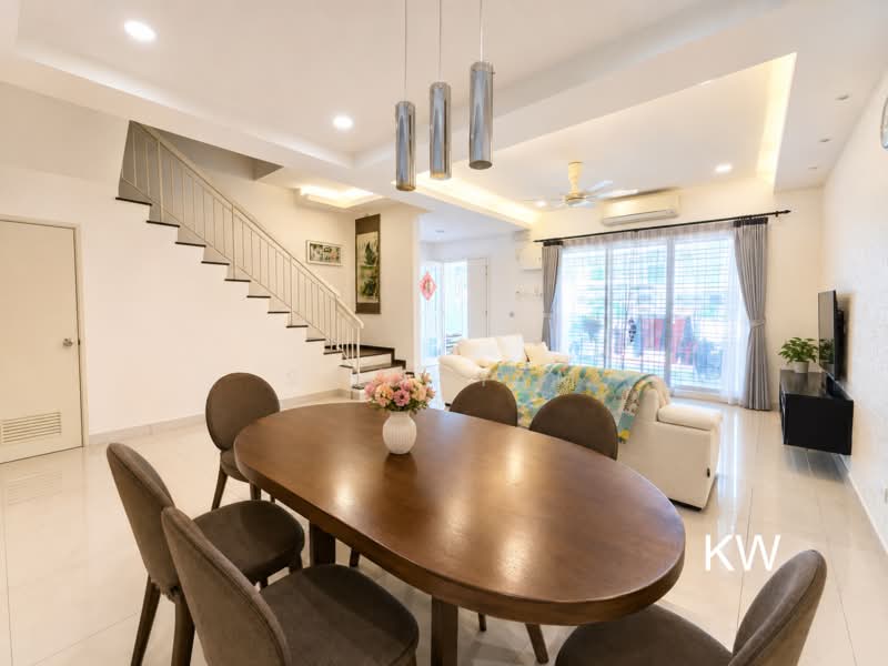 Rumah Teres untuk Dijual di Kemuning Utama (Shah Alam) - SK Thiam - Living Room - PropertyGuru.com.my